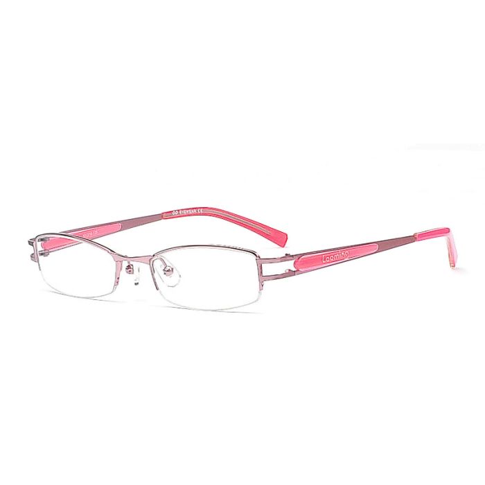Feminine Halbrandbrille mit trendigem Schriftzug